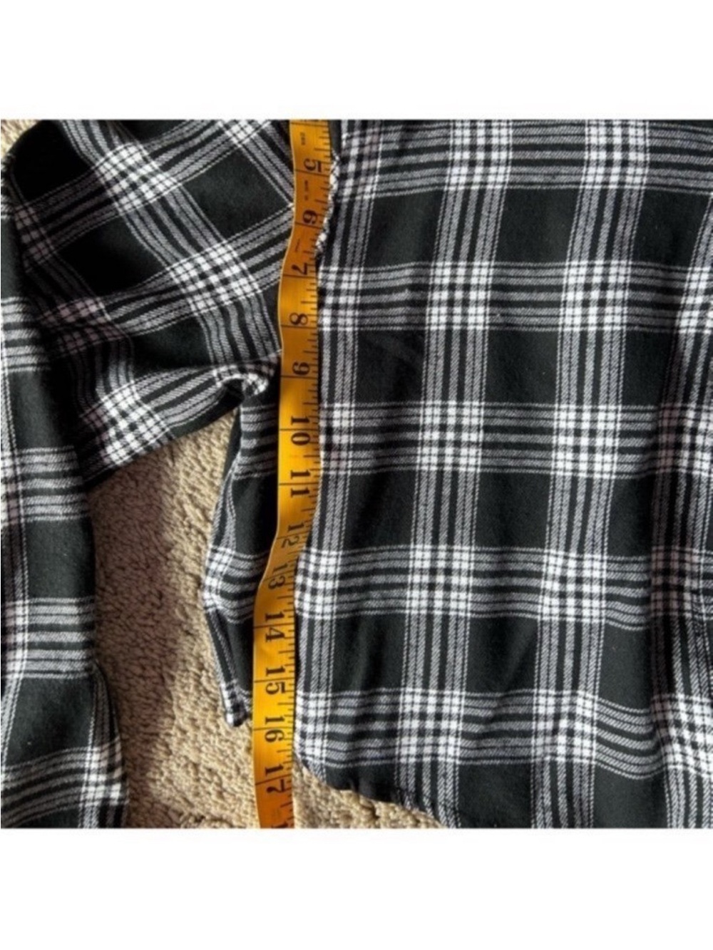 Cropped Button Down Flannel - Picture 3 of 3